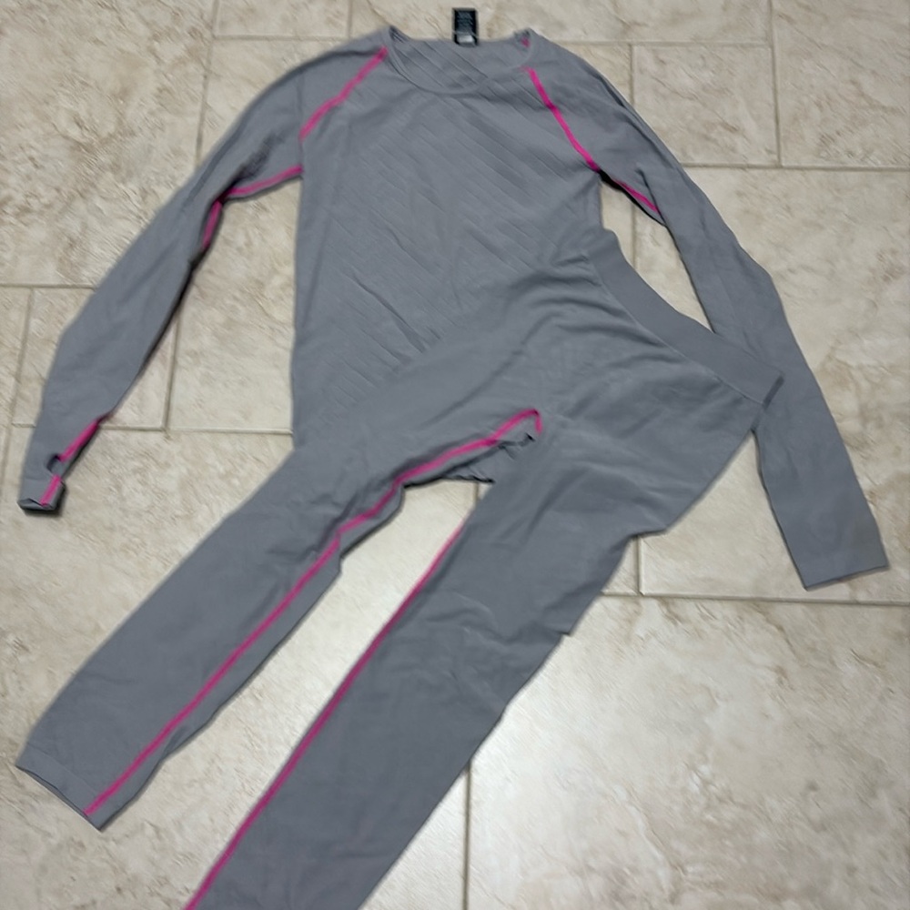 Great for under! Cold weather 12/14